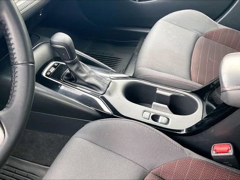 Used 2024 Toyota Corolla SE w/ SE Package FWD image 17