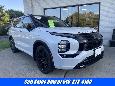New 2026 Mitsubishi Outlander SEL Black Edition AWD/4WD image 1