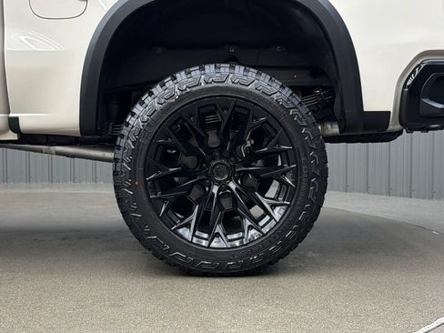 Used 2026 Chevrolet Silverado 1500 ZR2 AWD/4WD image 11