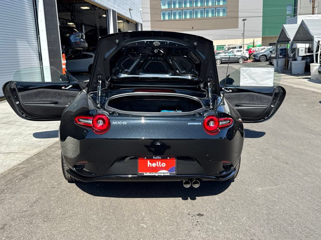 New 2026 MAZDA MX-5 Miata Club w/ Brembo/BBS/Recaro Package RWD image 25