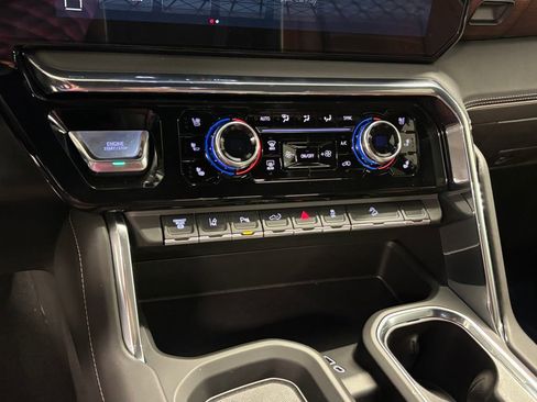 New 2026 GMC Sierra 2500 Denali Ultimate image 36