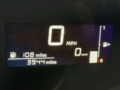 Certified 2025 Nissan Kicks SV image 27