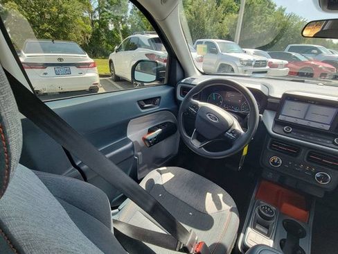 Used 2023 Ford Maverick XLT FWD image 7