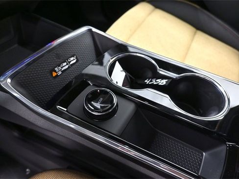 New 2026 Chevrolet Equinox ACTIV w/ Convenience Package III image 27