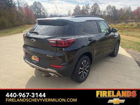 New 2025 Chevrolet TrailBlazer ACTIV w/ Driver Confidence Package image 9