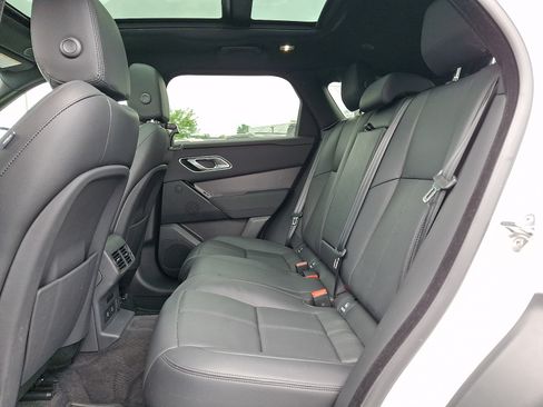 Used 2024 Land Rover Range Rover Velar Dynamic SE AWD/4WD image 9