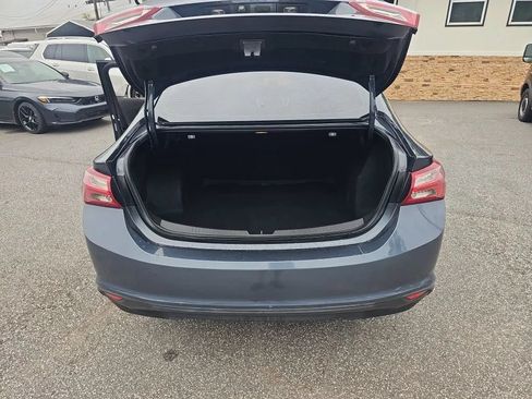 Used 2020 Chevrolet Malibu LT FWD image 23