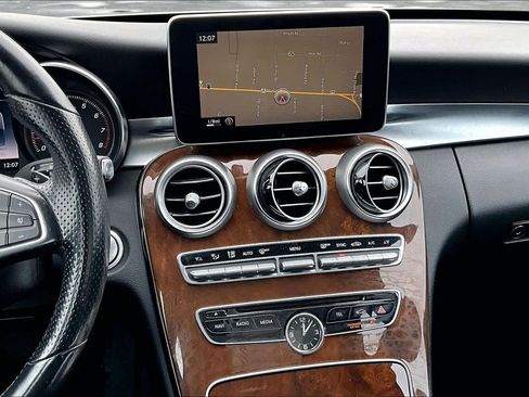Used 2015 Mercedes-Benz C 300 4MATIC Sedan image 6