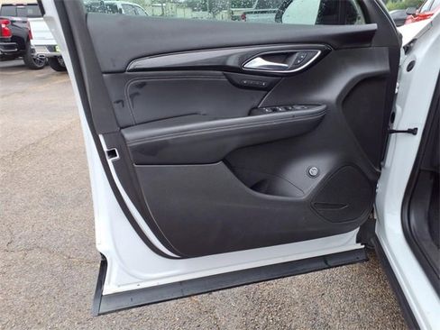 Used 2021 Buick Envision Essence w/ Sport Touring Package image 21