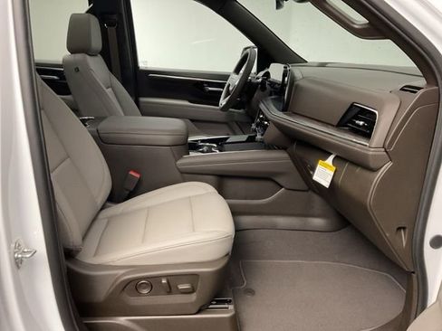 New 2026 Chevrolet Tahoe Z71 w/ Comfort Package AWD/4WD image 26