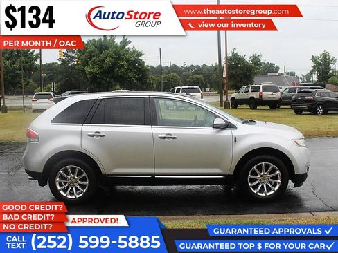 Used 2013 Lincoln MKX AWD image 5