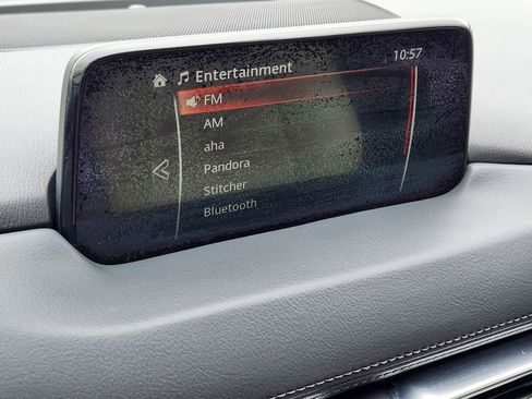 Used 2019 MAZDA CX-5 Touring image 16