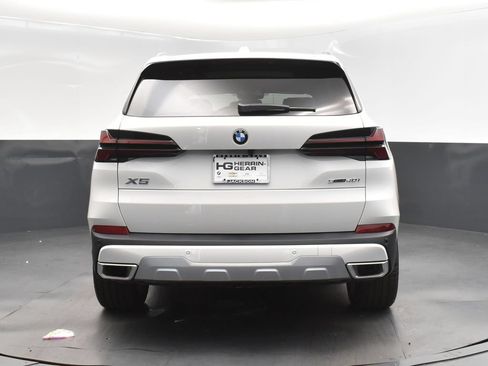 Used 2026 BMW X5 sDrive40i w/ Parking Assistance Package RWD image 6