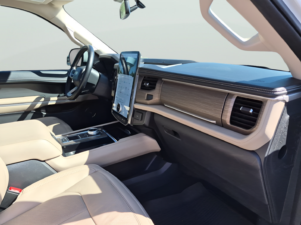 Used 2024 Ford Expedition Max Limited RWD image 37