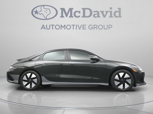 Used 2024 Hyundai Ioniq 6 SE RWD image 31