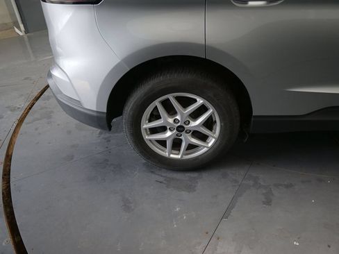 Used 2024 Ford Edge SEL AWD/4WD image 23