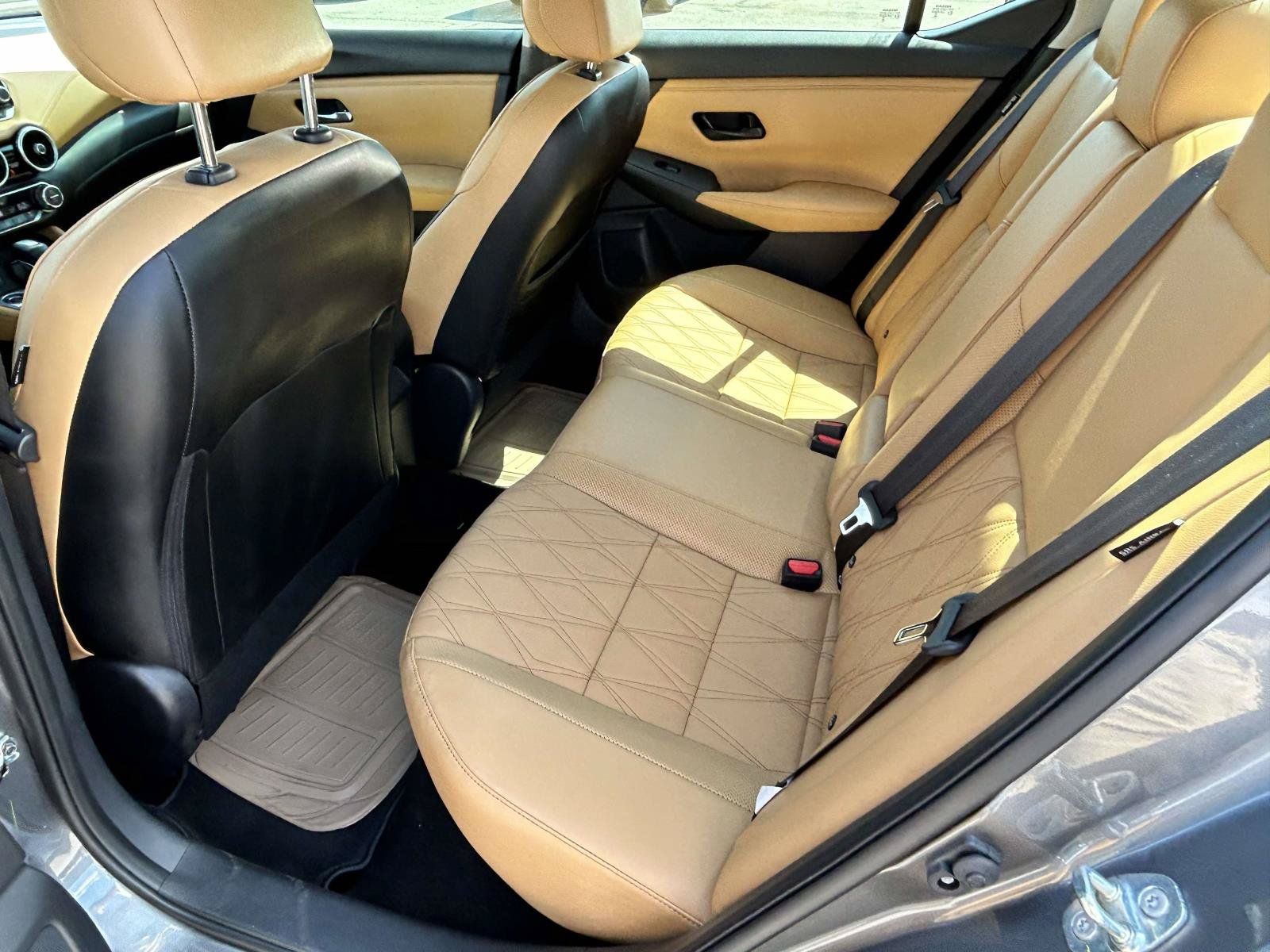 Used 2024 Nissan Sentra SV w/ SV Premium Package FWD image 8
