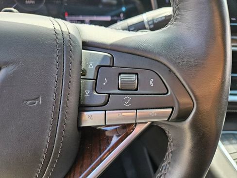 Used 2023 Cadillac Escalade Premium Luxury Platinum w/ LPO, Radiant Package AWD/4WD image 26