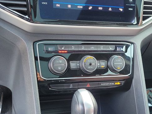 Used 2023 Volkswagen Atlas Cross Sport SEL Premium R-Line image 27