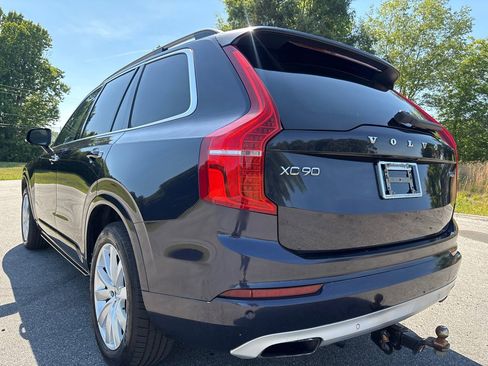 Used 2016 Volvo XC90 T6 Momentum w/ Vision Package AWD/4WD image 3