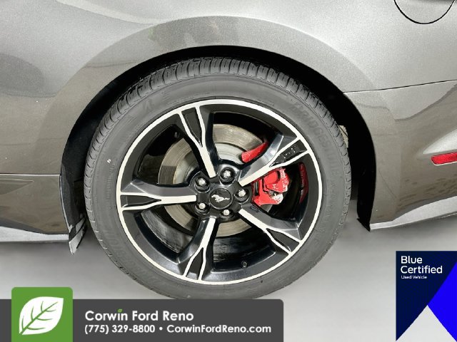 Used 2017 Ford Mustang GT Premium w/ Equipment Group 401A RWD image 35