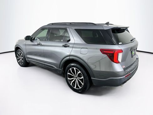 Used 2022 Ford Explorer ST-Line AWD/4WD image 5