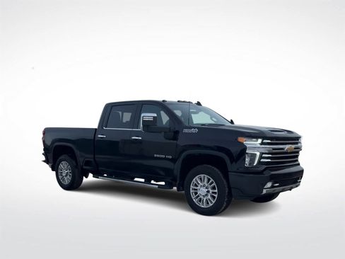 Used 2022 Chevrolet Silverado 2500 High Country image 3
