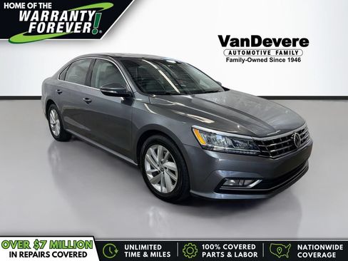 Used 2018 Volkswagen Passat 2.0T SE FWD image 1