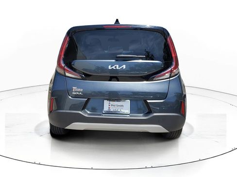 Certified 2023 Kia Soul S FWD image 5