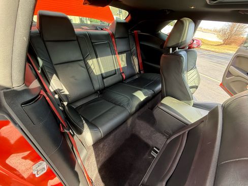 Used 2016 Dodge Challenger SRT Hellcat image 34