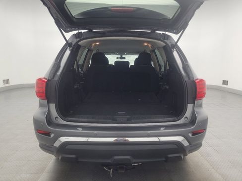 Used 2020 Nissan Pathfinder S FWD image 29