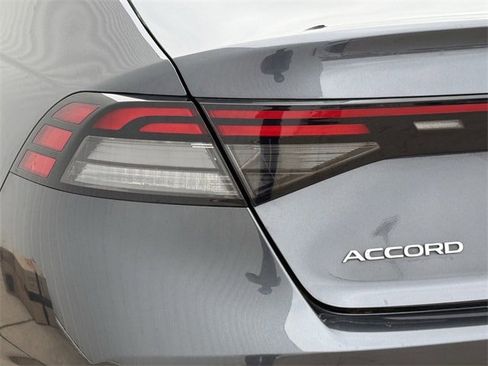 Used 2023 Honda Accord EX image 6