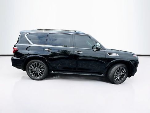 Used 2024 Nissan Armada Platinum w/ Captain's Chairs Package AWD/4WD image 11