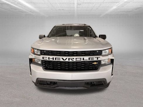 Used 2021 Chevrolet Silverado 1500 Custom AWD/4WD image 2