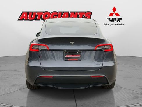 Used 2021 Tesla Model Y Long Range image 3