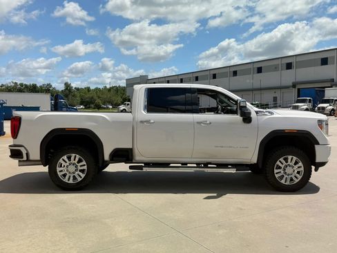 Used 2022 GMC Sierra 2500 Denali AWD/4WD image 6
