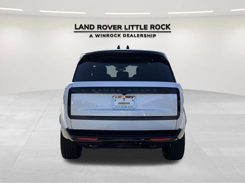 New 2025 Land Rover Range Rover SE image 7