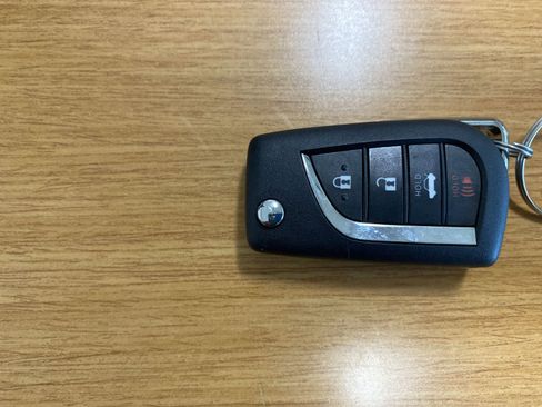 Certified 2026 Toyota Corolla LE image 30