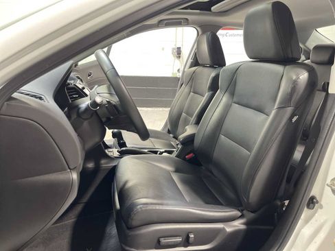 Used 2016 Acura ILX FWD image 11