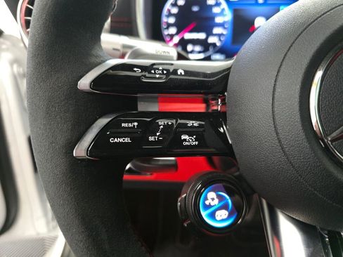 Used 2022 Mercedes-Benz SL 63 AMG 4MATIC image 37