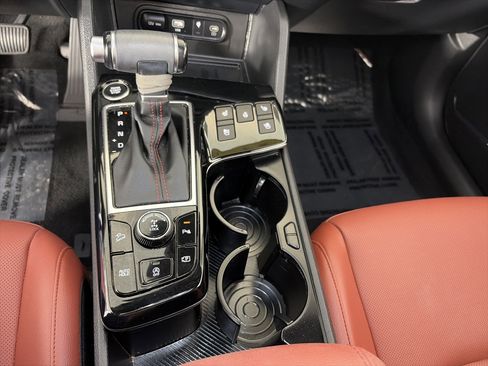 Certified 2024 Kia Sportage SX AWD/4WD image 28