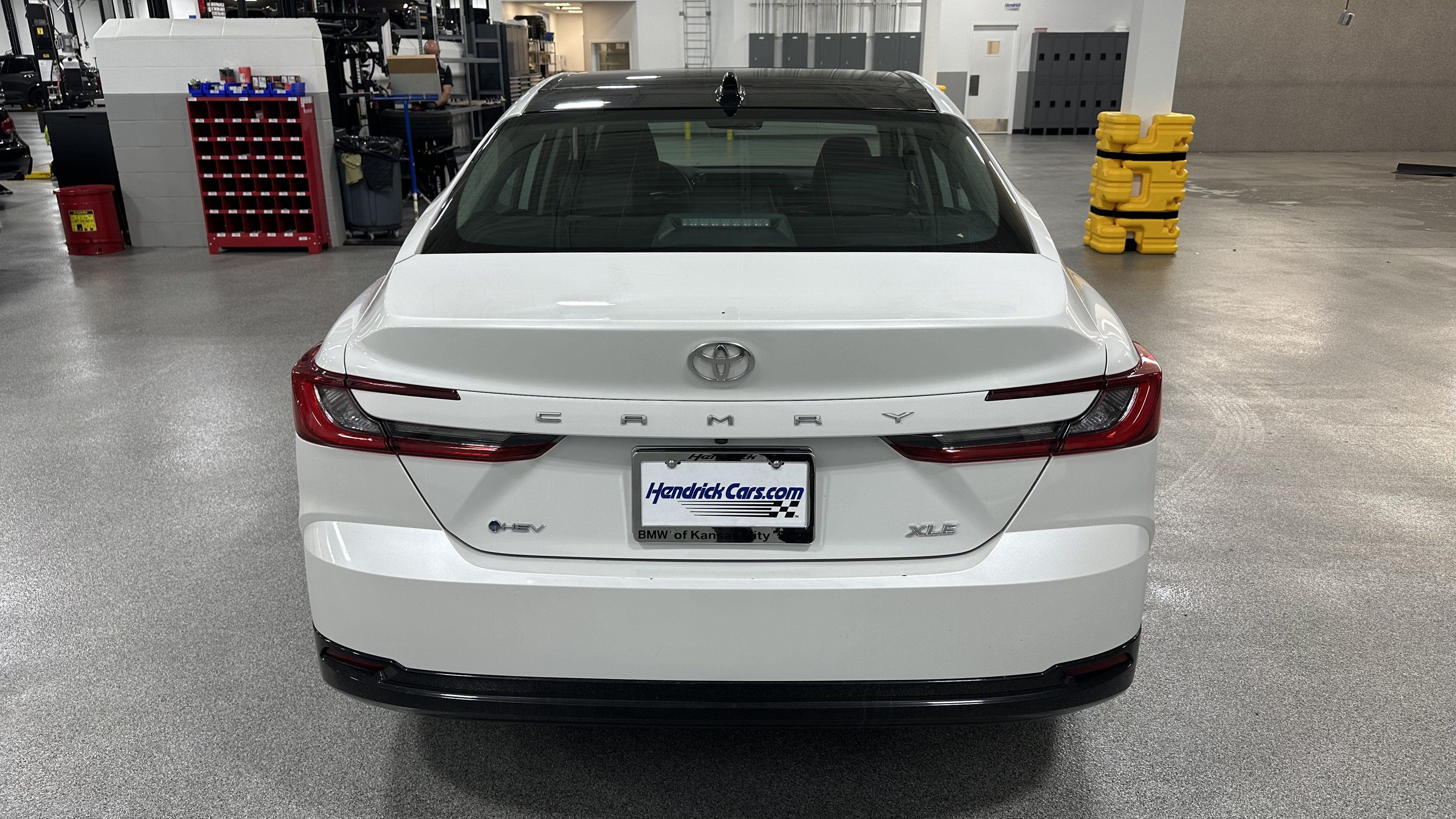Used 2026 Toyota Camry XLE FWD image 9