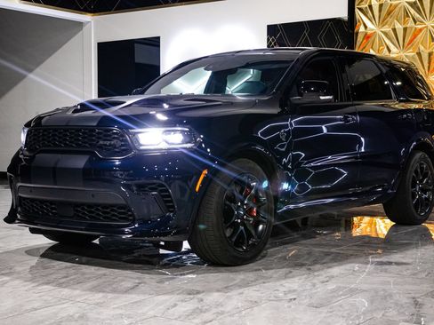 Used 2024 Dodge Durango SRT Hellcat AWD/4WD image 4