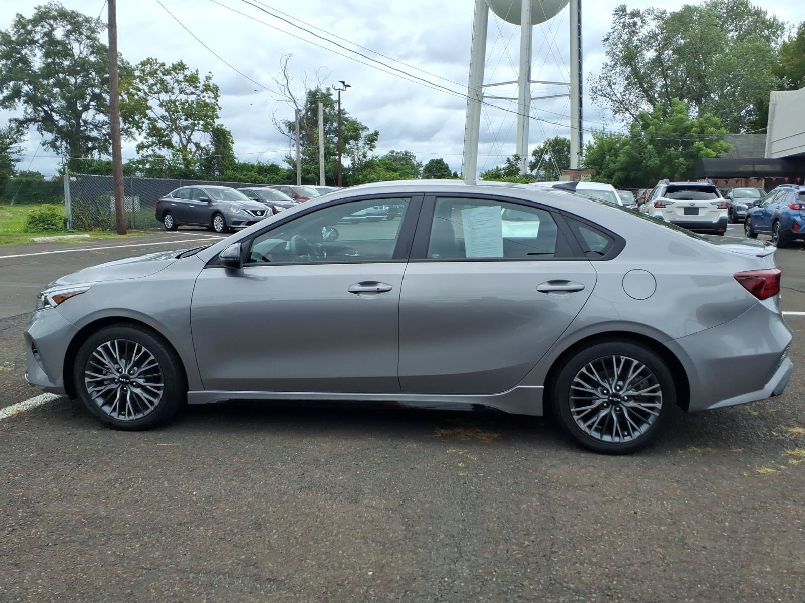 Used 2023 Kia Forte GT-Line w/ GT-Line Technology Package FWD image 7