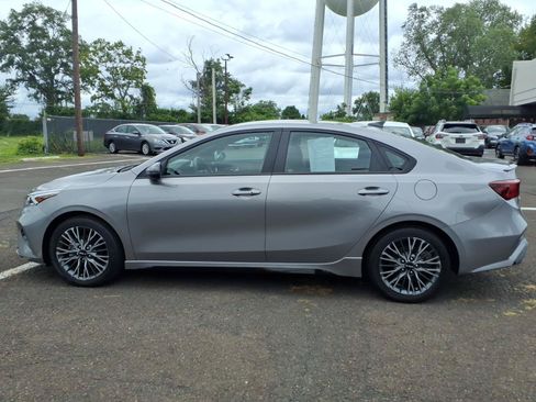 Used 2023 Kia Forte GT-Line w/ GT-Line Technology Package FWD image 7