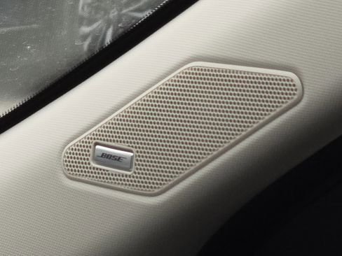 New 2026 Nissan Rogue Platinum image 8