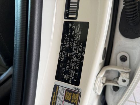 Used 2025 Kia K4 FWD image 28