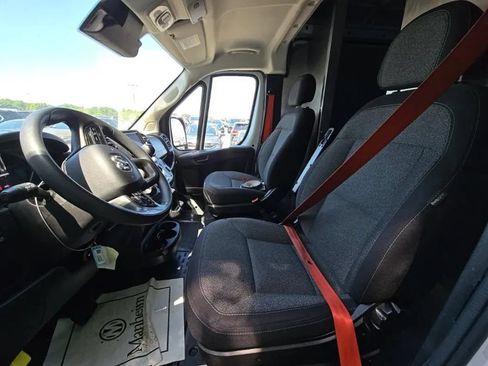 Used 2023 RAM ProMaster 3500 w/ Driver Convenience Group FWD image 8