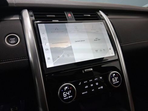 New 2026 Land Rover Discovery Limited Edition image 23