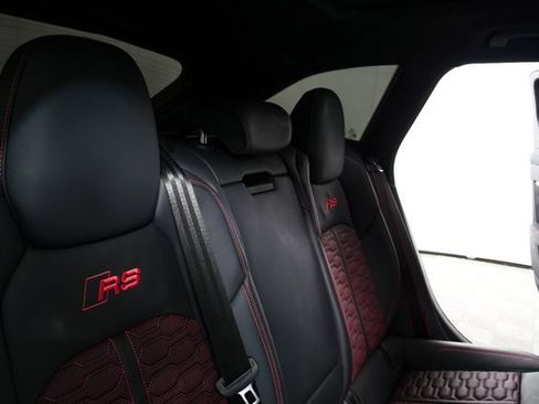 Used 2025 Audi RS 6 performance image 24